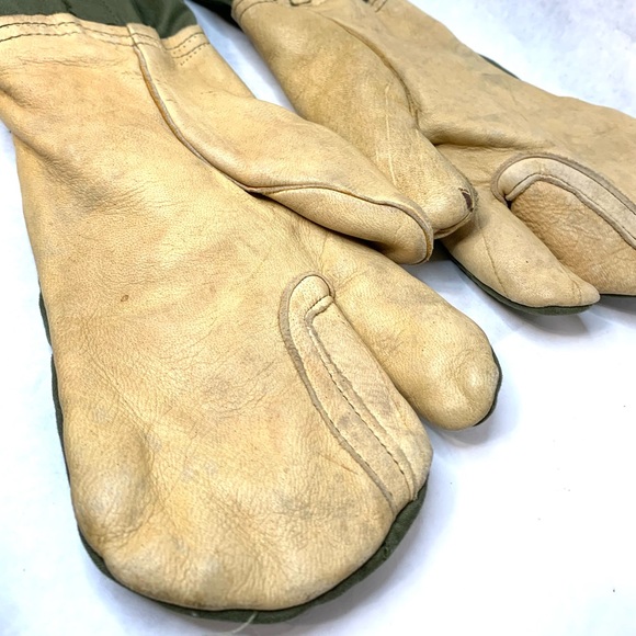 Vintage ‘65 Mittens Military Trigger Finger Glove Leather L USA W/ Wool Liners. - Picture 4 of 11